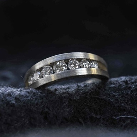 Witgouden Ring Met Briljanten