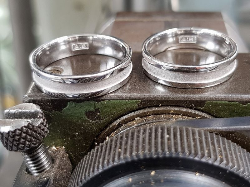 Zilveren ringen met mattering
