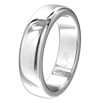 Deze chique ring heeft een bolle buitenkant en is voorzien van een lichte bolle binnenkant, waardoor je nauwelijks merkt dat je een ring om hebt. Als je voor een hoog draagcomfort gaat is dit jouw model!