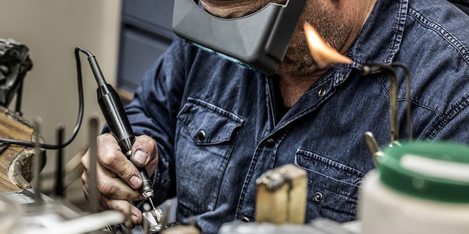 Goudsmid Aan Het Werk