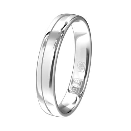 Een rond gevormde witgouden ring met een uitgevreesde binnenbaan, stijlvol en elegant