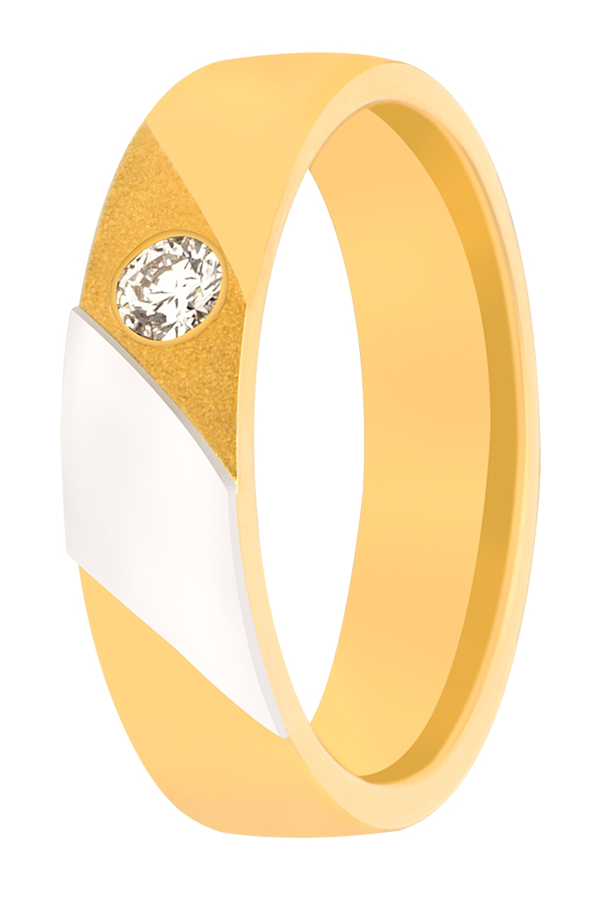 Schitterende trouwringen set van geelgoud met witgoud. De damesring is voorzien van een grote briljant.