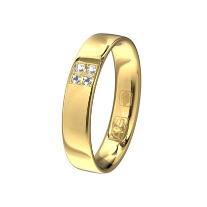 Deze klassieke geelgouden ring is door onze diamantzetters heel subtiel voorzien van vier briljanten welke zijn gezet in een elegant vierkant.
